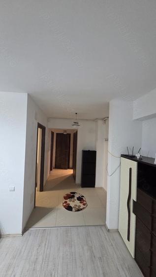 Apartament cu 2 camere semidecomandat, mobilat în Militari