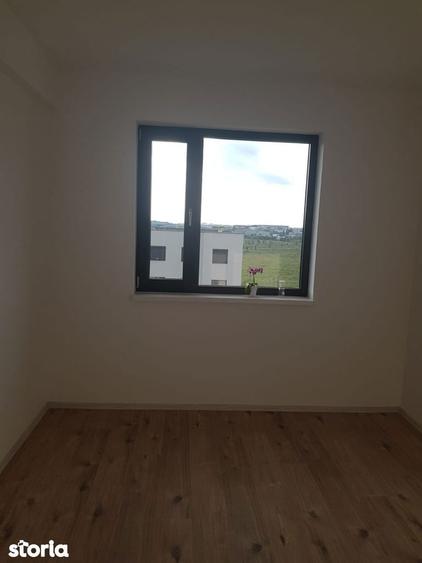 Apartament cu 3 camere în Băneasa