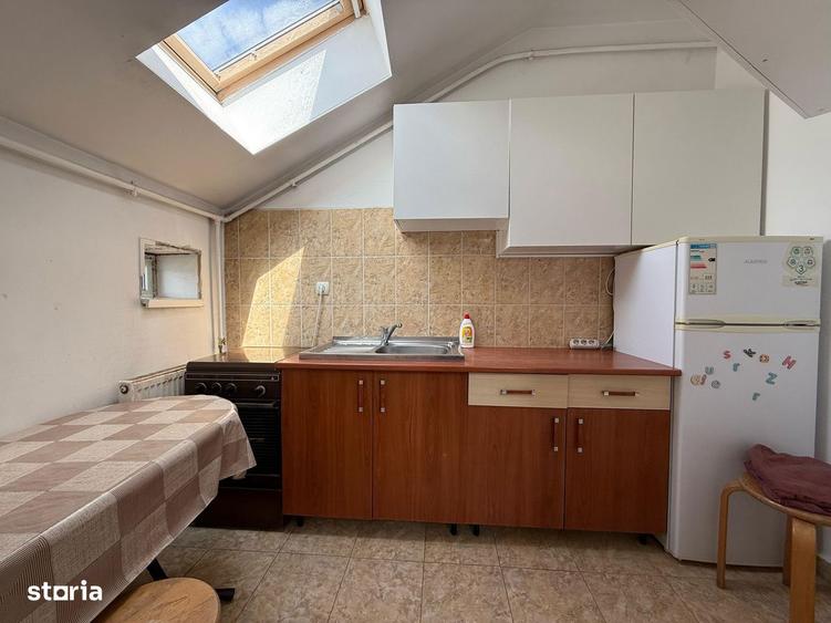Apartament cu 3 camere decomandat în Grigorescu