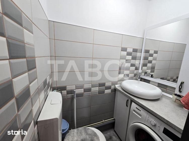 Apartament cu 3 camere decomandat în Trei Stejari