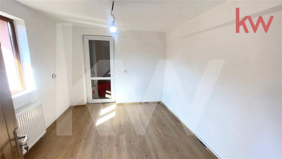 Casă individuală cu 3 camere cu Canalizare în Lascăr Catargiu