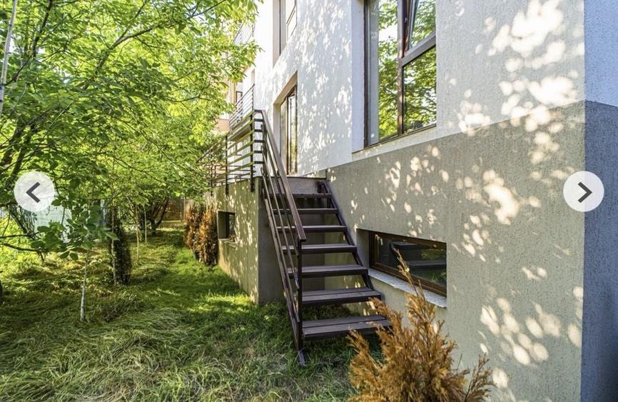 Apartament cu 3 camere semidecomandat în Prelungirea Ghencea