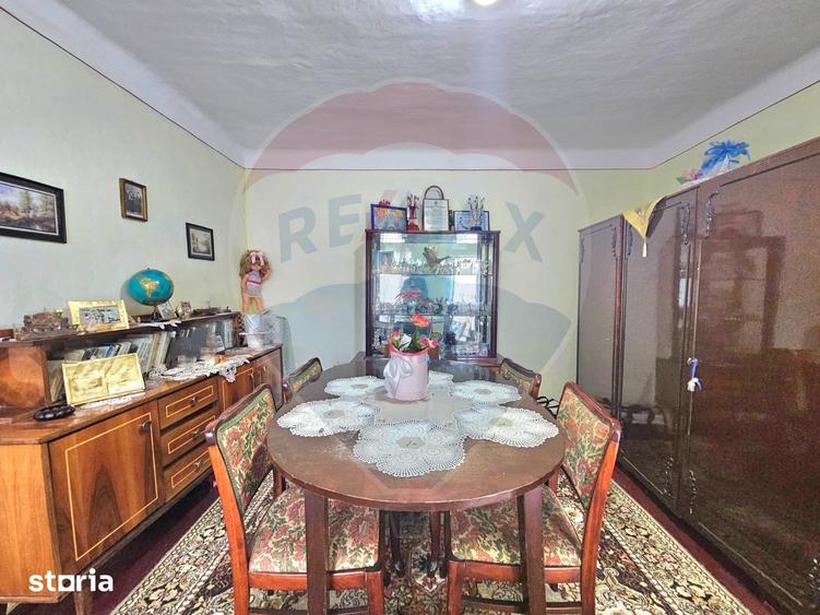Casă cu 3 camere cu Teren 269 Mp în Central