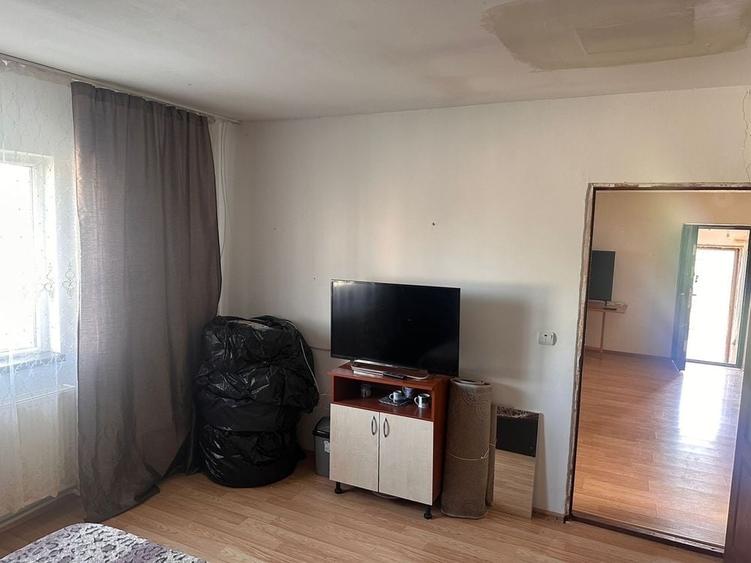 Casă cu 3 camere în Poiana