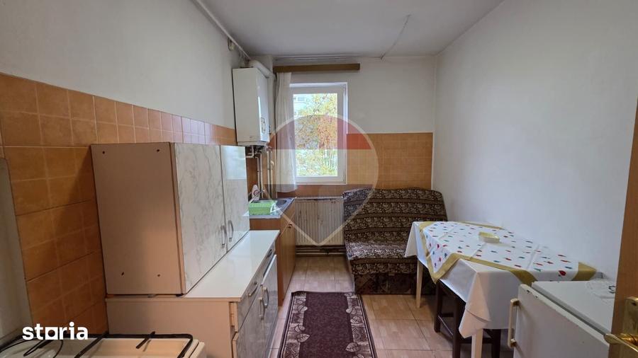 Apartament cu 2 camere semidecomandat în Central