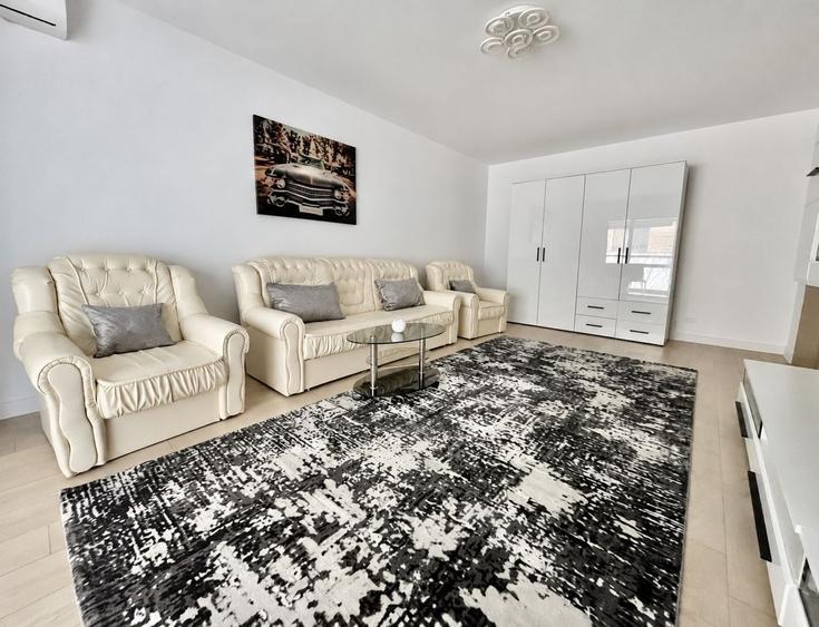 Apartament cu 2 camere, mobilat în Central