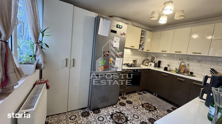 Apartament cu 3 camere în Steaua