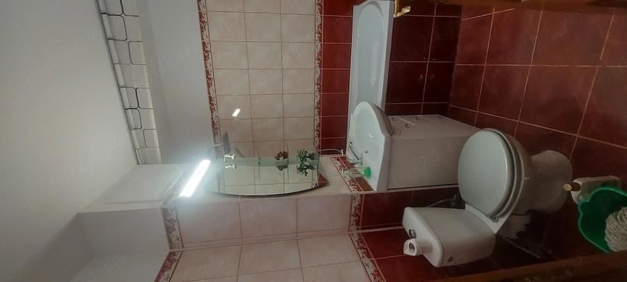 Apartament cu 2 camere decomandat în Școlilor