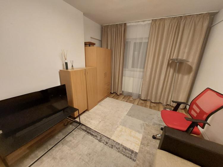 Garsonieră decomandată în Tătărași