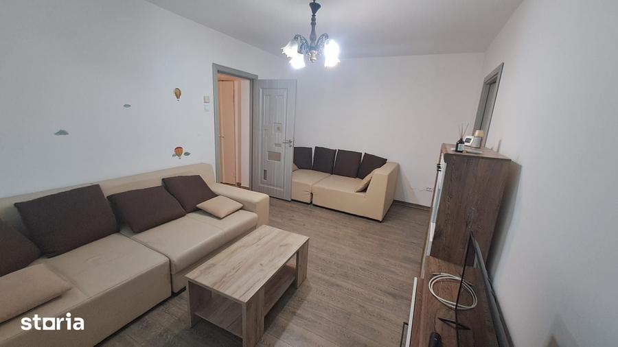 Apartament cu 2 camere semidecomandat în Săsar