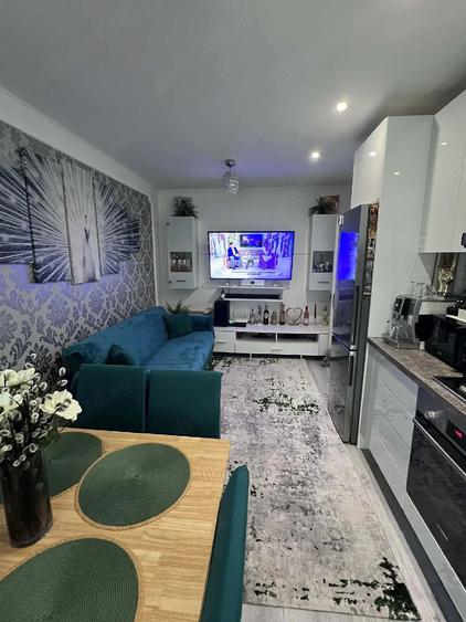 Apartament cu 2 camere decomandat în Vlădeni