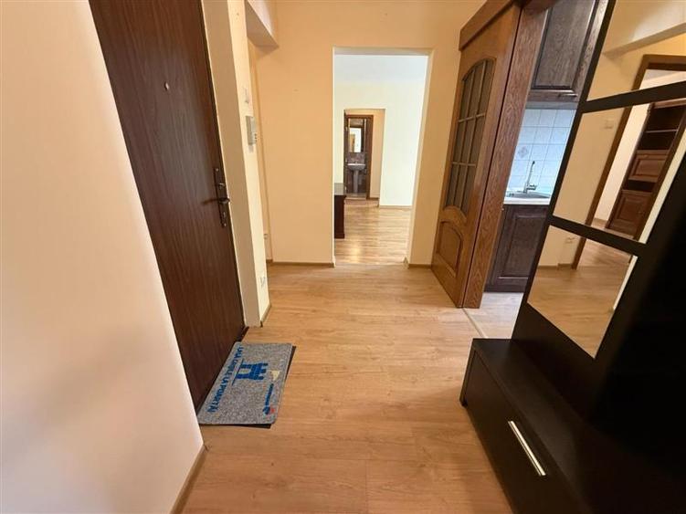 Ultracentral etaj 1, Apartament 4 camere - 3