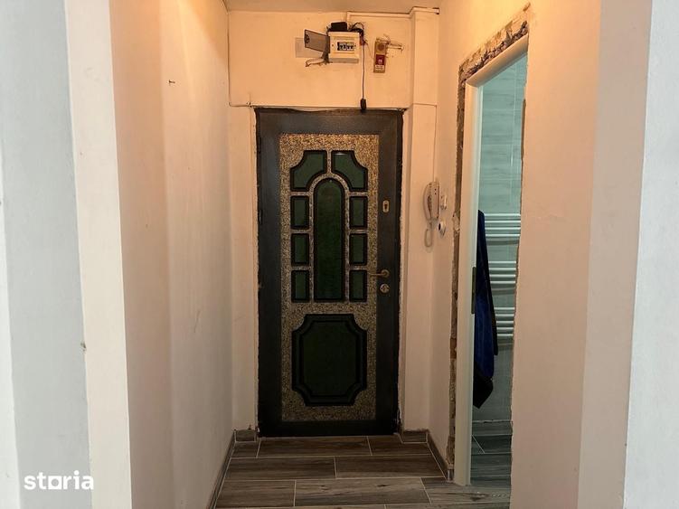 Apartament cu 2 camere nedecomandat în Gării