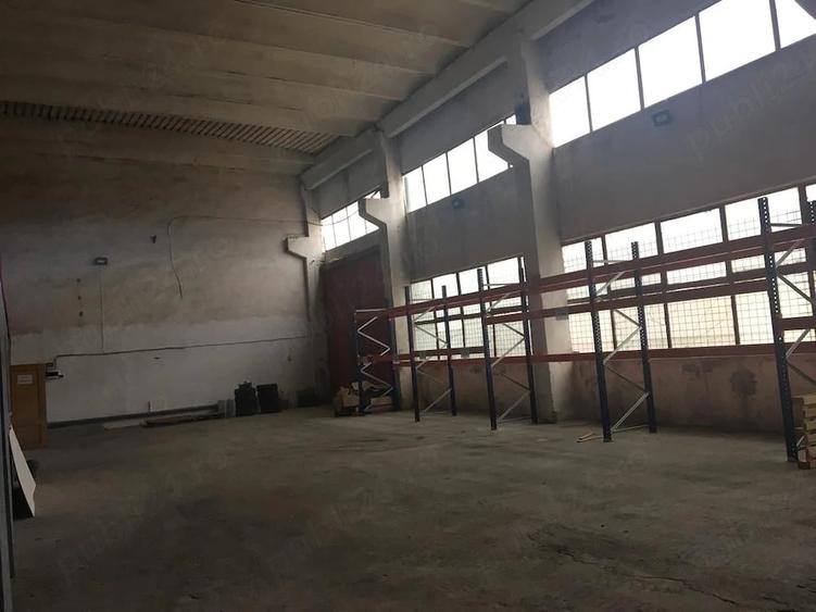 Spațiu comercial, de 90 mp, în Andronache