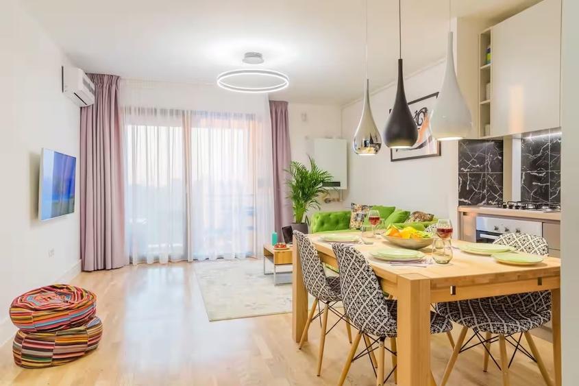 Apartament cu 2 camere semidecomandat, mobilat în Barbu Văcărescu