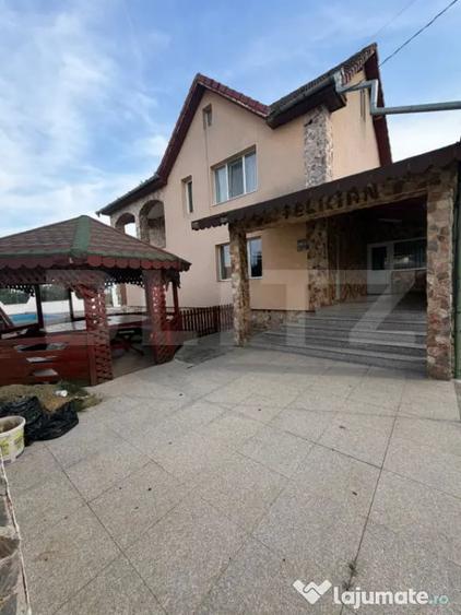 Casă cu 5 camere cu Teren 600 Mp în Central