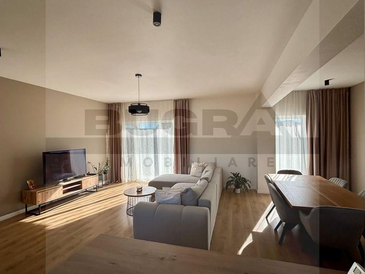 Apartament cu 3 camere semidecomandat, mobilat în Someșeni