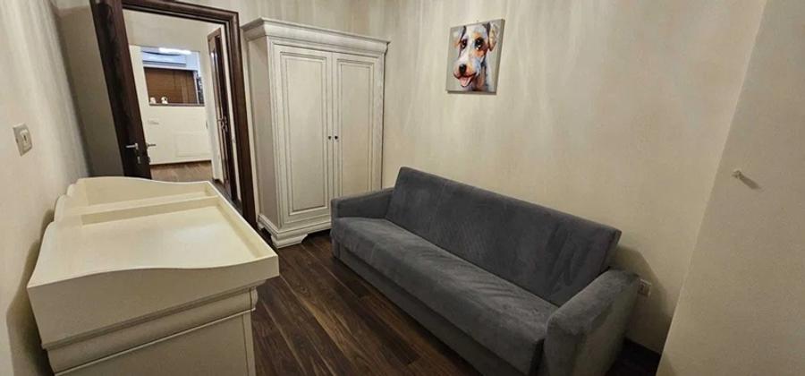 Apartament cu 4 camere decomandat, mobilat în Tomis II