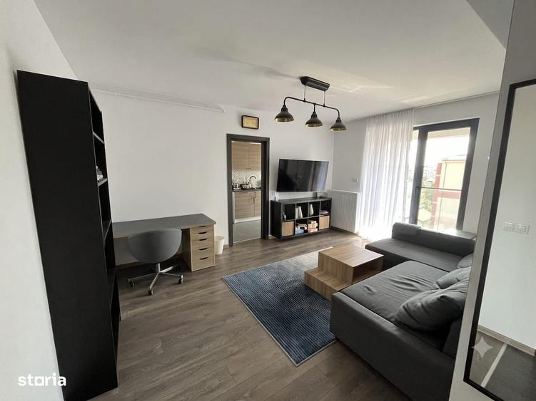 Apartament cu 2 camere în Uverturii