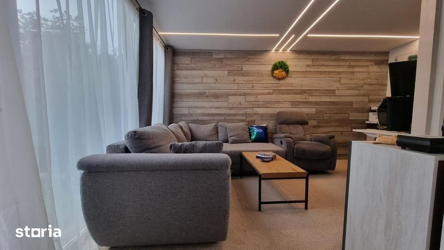 Apartament cu 3 camere în Păcurari