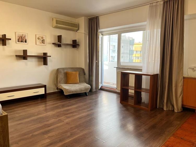 Inchiriez garsoniera - 42 mp | Bucuresti Mall Vitan | Etaj 7/8 - 4