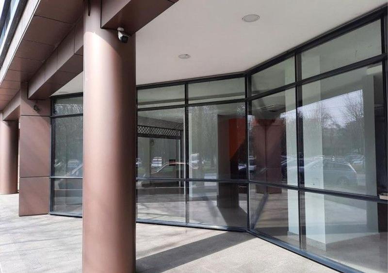 Spațiu comercial, de 720 mp, în Dristor