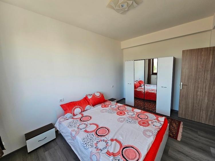 Duplex cu 4 camere cu Canalizare în Central