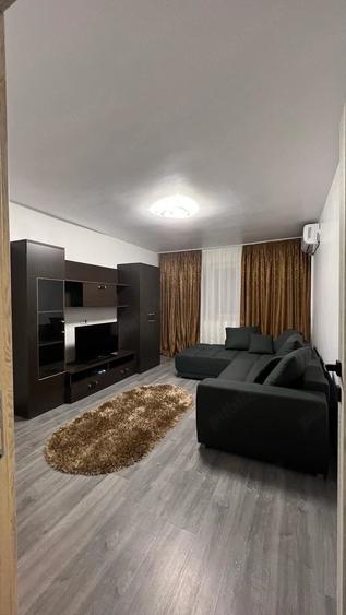 Garsonieră decomandată în Viziru 1