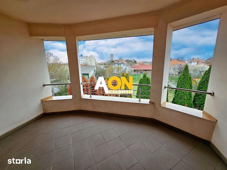 Spațiu comercial, de 254 mp, în Central