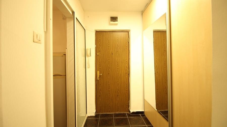 Apartament cu 2 camere semidecomandat, mobilat în Obor