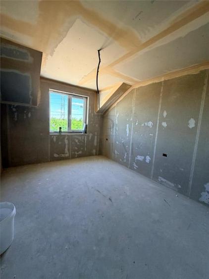 Duplex superb - zona foarte buna - in spate la LIDL ( COMISI - 5
