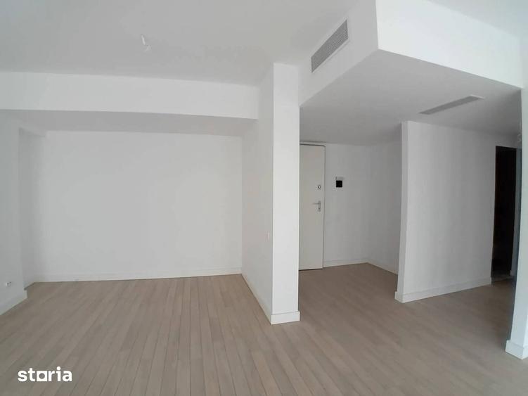 Apartament cu 3 camere în 13 Septembrie