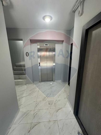 Apartament cu 2 camere nedecomandat în Nord