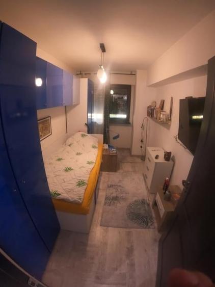 Apartament cu 4 camere decomandat în Central