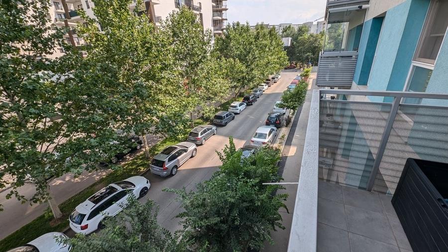 Apartament cu 3 camere decomandat în Morarilor