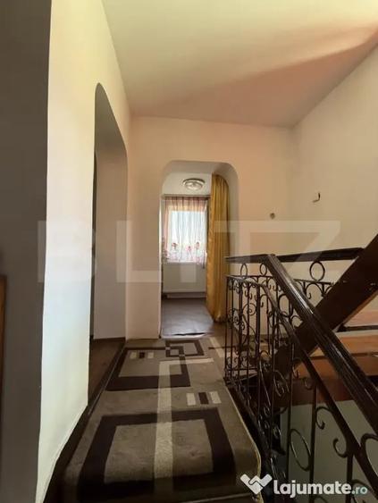 Casă cu 4 camere cu Teren 237 Mp în 14 Mai