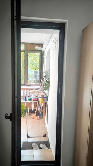 Apartament cu 2 camere decomandat, mobilat în Brâncoveanu