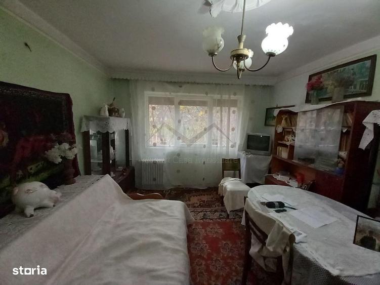 Apartament cu 2 camere semidecomandat în Mircea cel Bătrân
