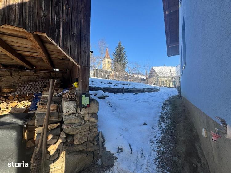 Casă cu 3 camere în Sibiel