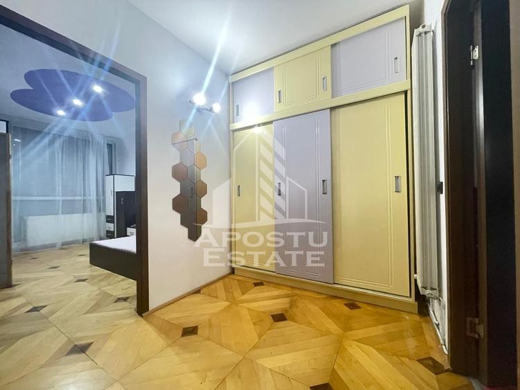 Apartament cu 3 camere decomandat, mobilat în UTA
