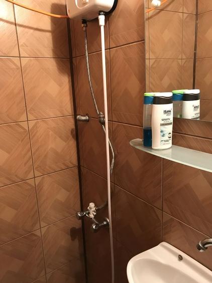 Casă cu 2 camere în Central