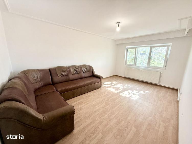 Apartament cu 2 camere decomandat în Buzaului