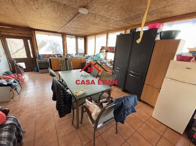 Casă cu 6 camere cu Teren 1521 Mp în Câmpina
