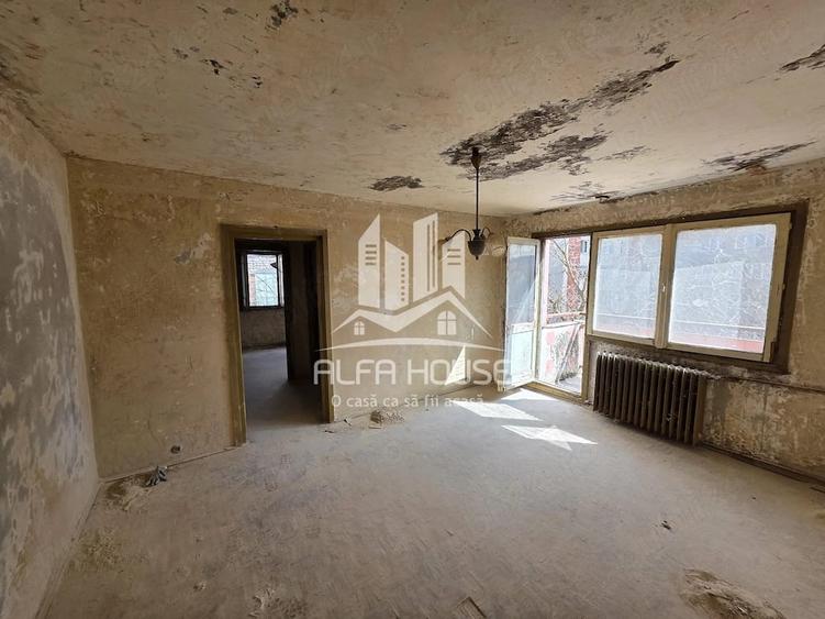 Apartament cu 2 camere semidecomandat în Govândari