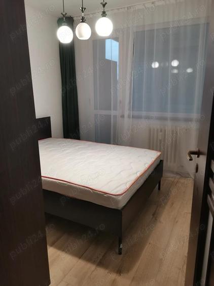 Apartament cu 3 camere semidecomandat în Basarab