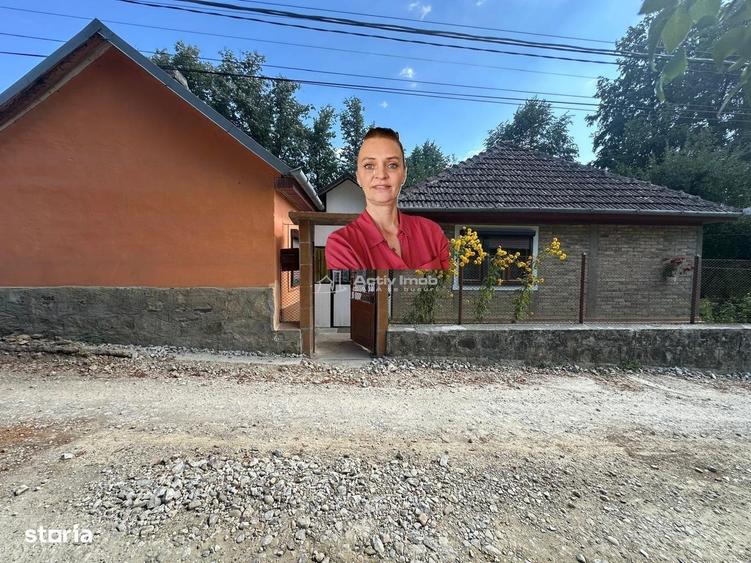 Casă cu 3 camere în Central