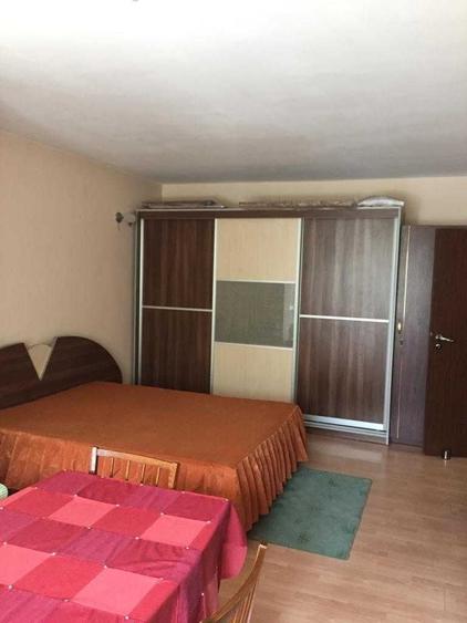 Garsonieră decomandată în Ostroveni