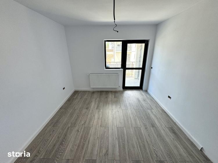 Casă cu 4 camere cu Teren 300 Mp în Valea Lupului