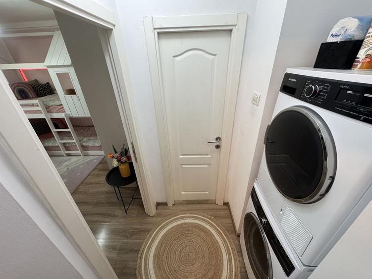 Apartament 2 camere complet renovat | Zona Liceul Traian | Etaj 1 - 10