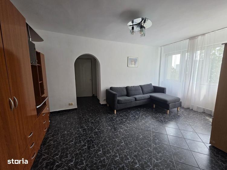 Apartament cu 2 camere, mobilat în Pajura
